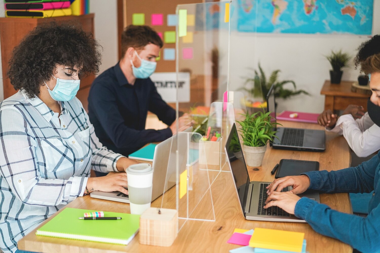 Product and engineering team coordinating a platform migration stand-up