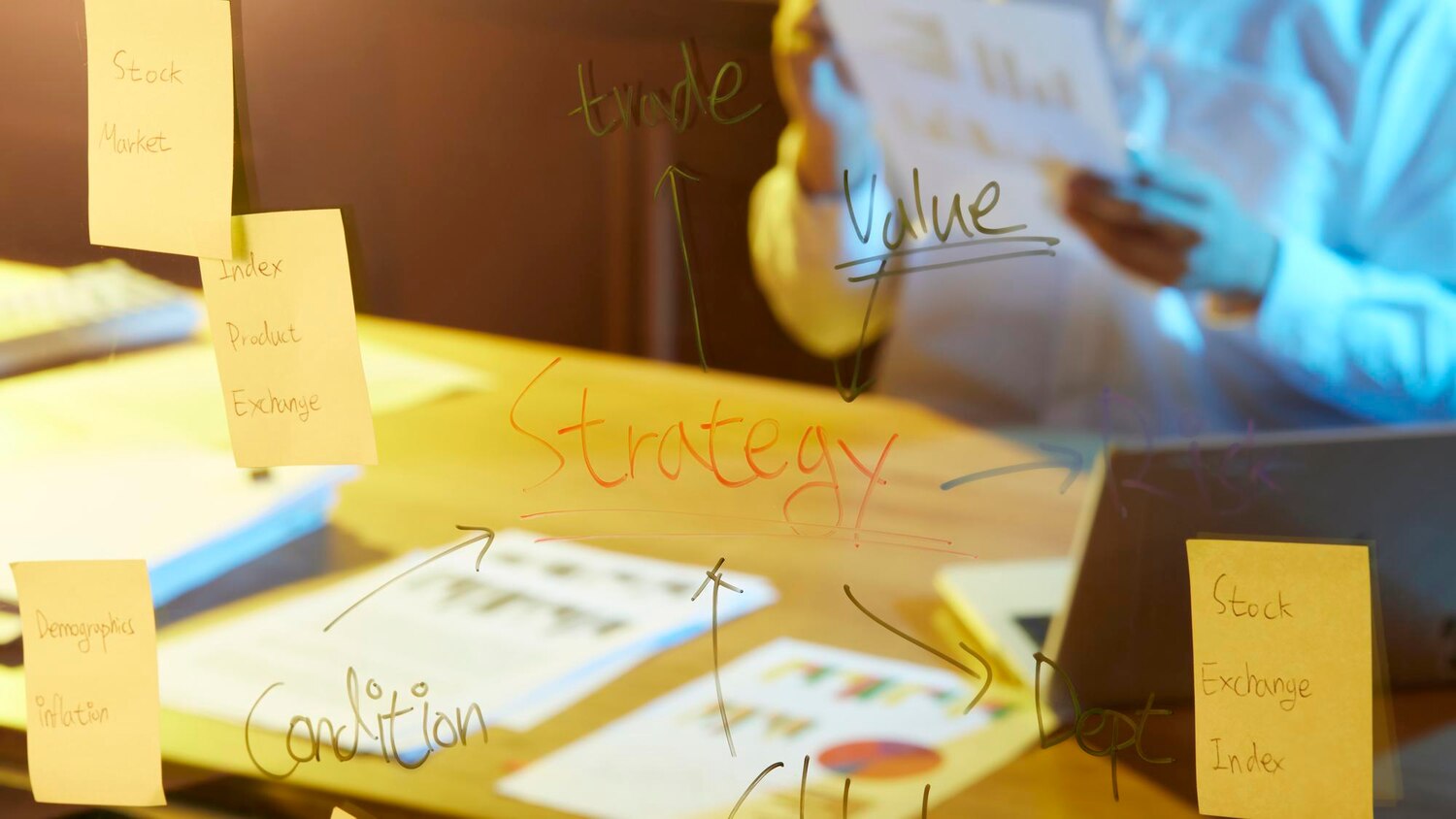 UX lead mapping experiment roadmap and decision criteria for conversion-focused design