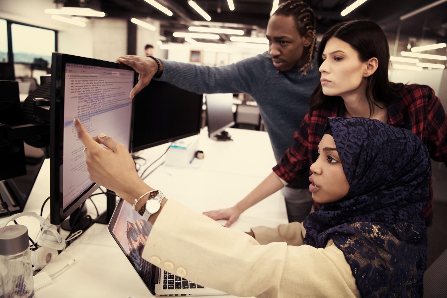Team refining checkout UX to reduce friction and improve conversion during CRO work